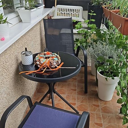 Derkovits Appartman Σζομπαθέλι Εξωτερικό φωτογραφία